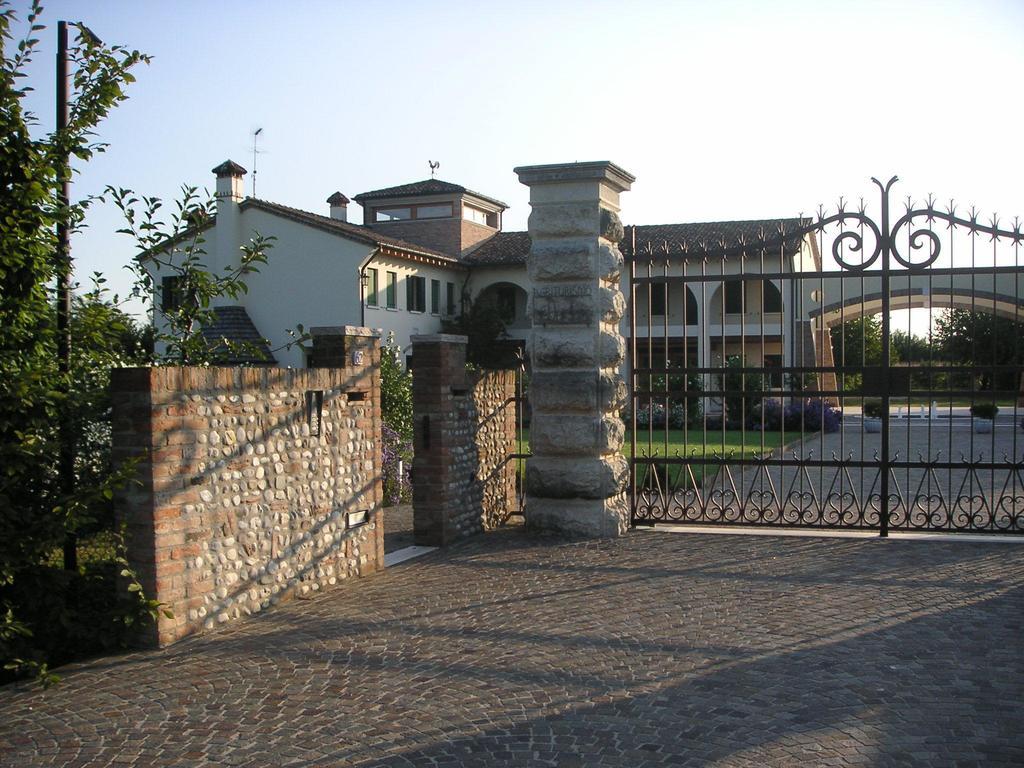 双塔农场住宿加早餐旅馆 蒙特贝卢纳 外观 照片
