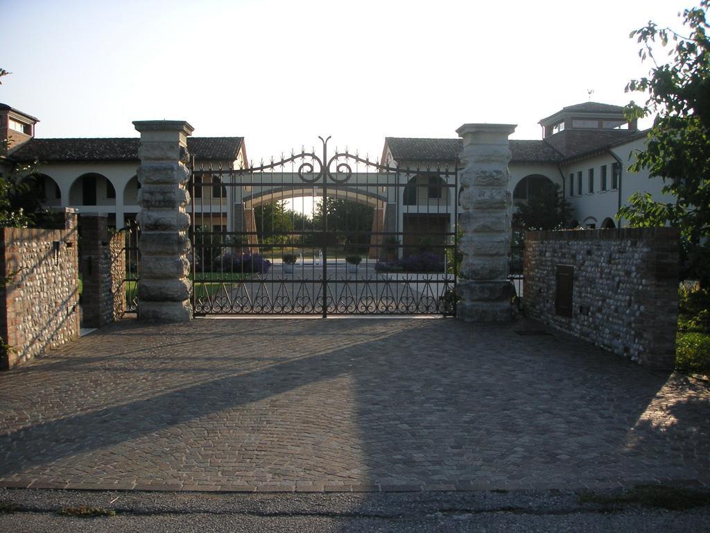 双塔农场住宿加早餐旅馆 蒙特贝卢纳 外观 照片